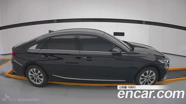 Kia K8 — Фото автомобиля 11