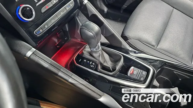 Renault-KoreaSamsung QM6 Новый QM6 2.0 LPe RE Signature 2WD — Фото автомобиля 9