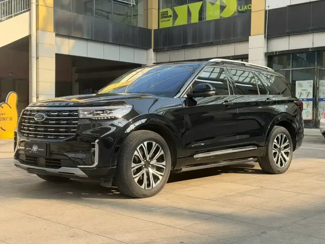 Фотография автомобиля — Ford Explorer