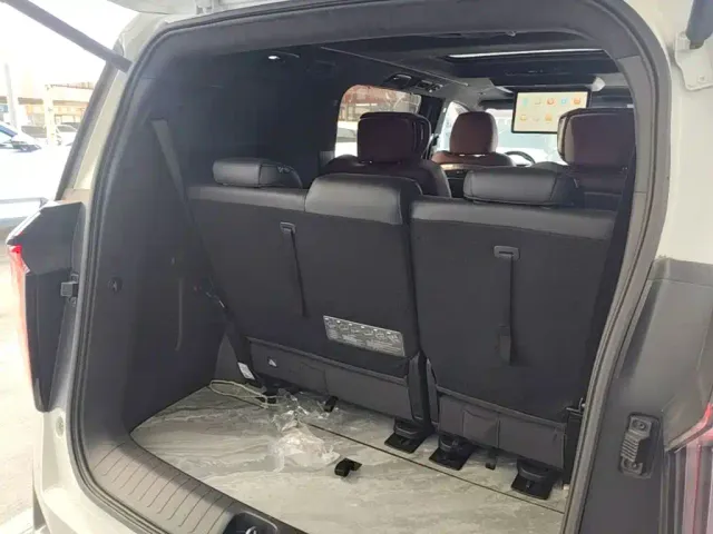 GAC Trumpchi M8 — Фото автомобиля 18