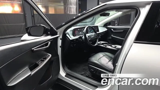 Kia EV6 — Фото автомобиля 10