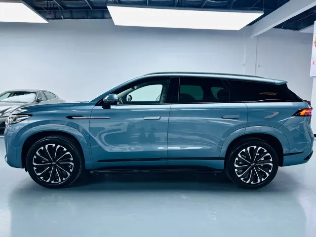Chery Tiggo 9 — Фото автомобиля 12