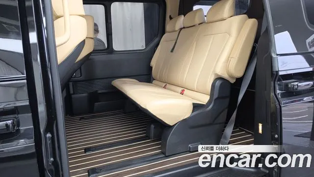 Hyundai Staria — Фото автомобиля 16