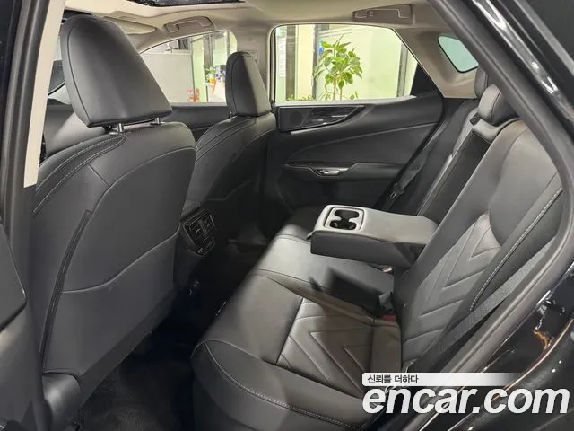 Lexus NX 2nd Gen — Фото автомобиля 5