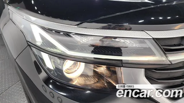 Kia Seltos Новый Seltos Бензин 2.0 2WD — Фото автомобиля 20
