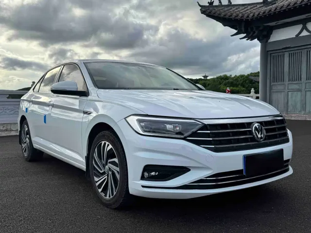 Volkswagen Sagitar — Фото автомобиля 3