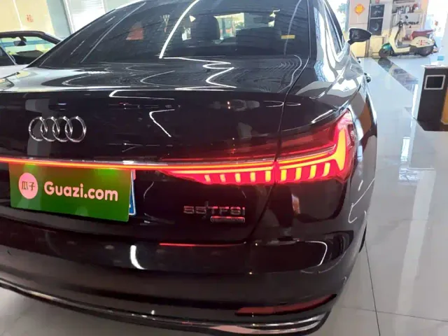 Audi A6L — Фото автомобиля 7