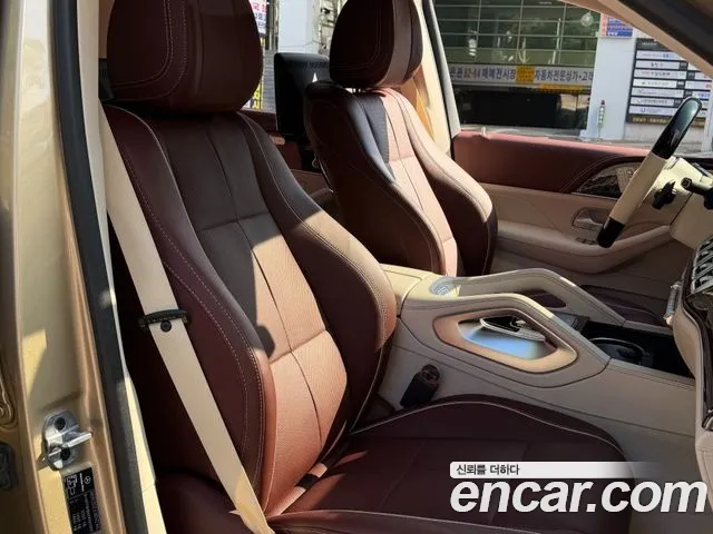 Mercedes-Benz GLS-Class — Фото автомобиля 10