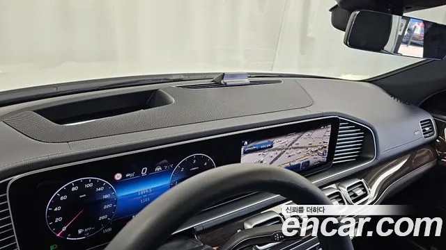 Mercedes-Benz GLE-Class — Фото автомобиля 21