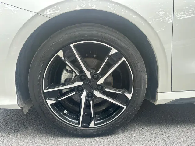 Geely Binrui — Фото автомобиля 18