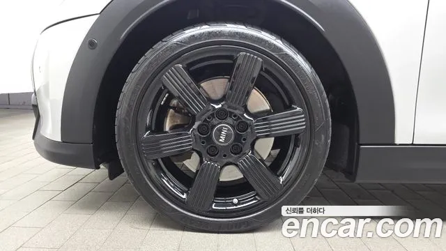 MINI Cooper — Фото автомобиля 5