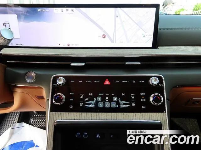 Genesis GV80 — Фото автомобиля 13