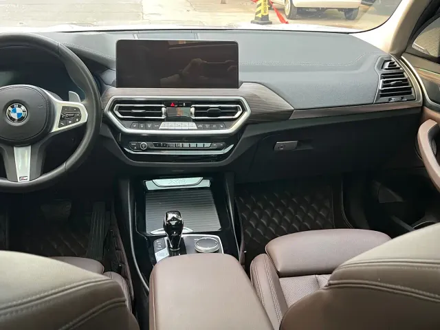 BMW X3 — Фото автомобиля 12