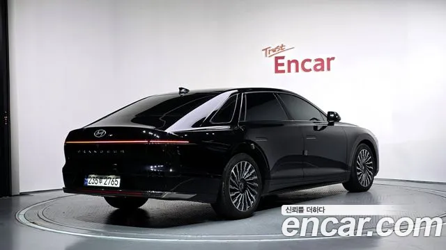 Hyundai Grandeur GN7 — Фото автомобиля 2