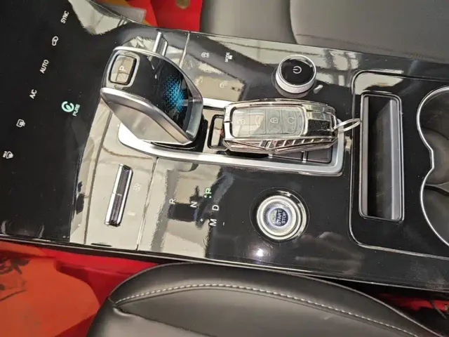 Chery Tiggo 8 PLUS — Фото автомобиля 13
