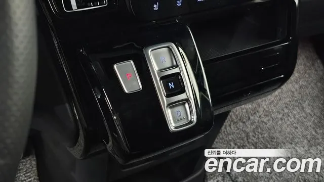 Hyundai Staria — Фото автомобиля 12