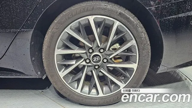 Hyundai Sonata Inspiration — Фото автомобиля 15