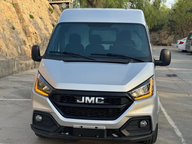 JMC Tesun — Фото автомобиля 3