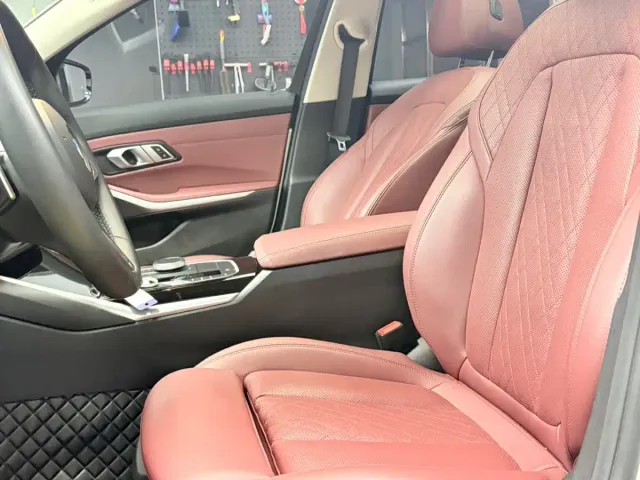 BMW 3 Series — Фото автомобиля 12
