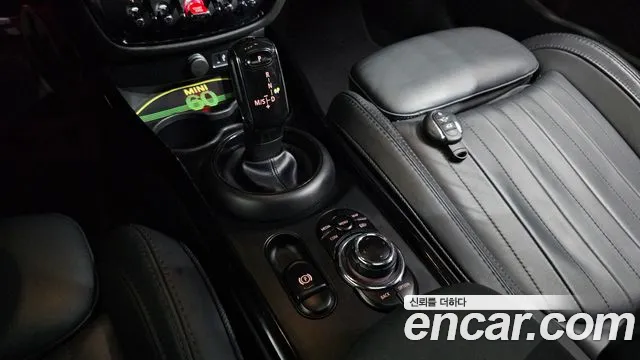 Mini Clubman — Фото автомобиля 9