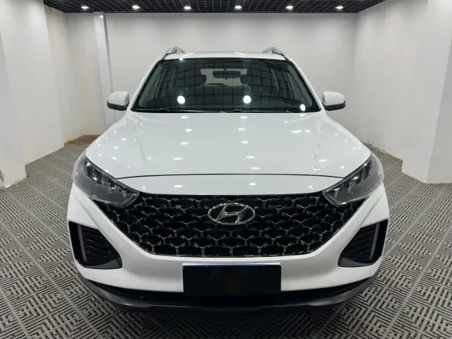 Hyundai ix35 — Фото автомобиля 2