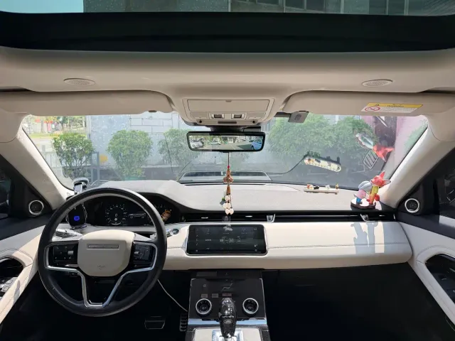 Land Rover Range Rover Evoque — Фото автомобиля 9
