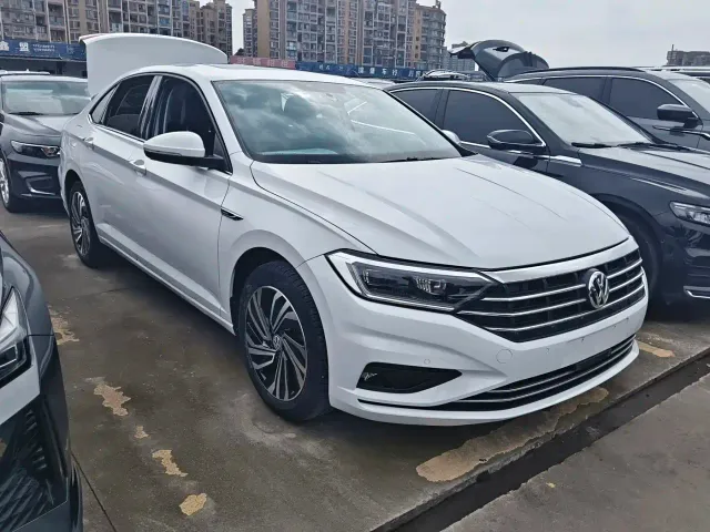 Volkswagen Sagitar — Фото автомобиля 3