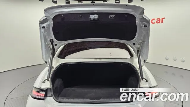 Hyundai Ioniq 6 — Фото автомобиля 17