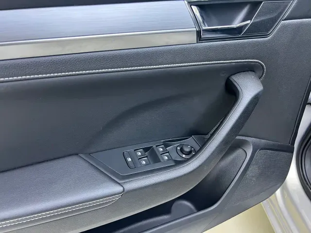 Skoda Superb — Фото автомобиля 8