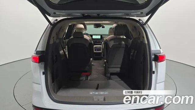 Kia Canival Carnival 4 поколение Бензин 9 мест Signature — Фото автомобиля 20
