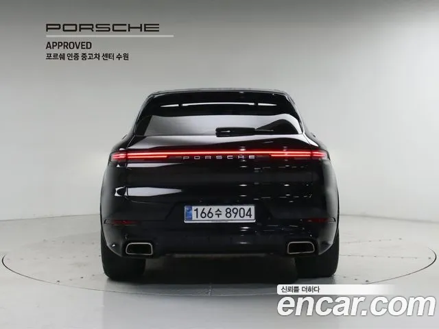 Porsche Cayenne — Фото автомобиля 4