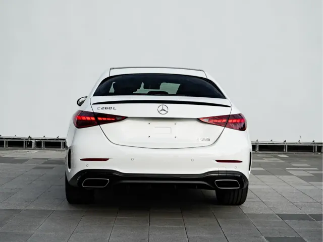 Mercedes-Benz C-Class — Фото автомобиля 6