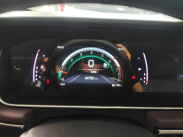 GAC Trumpchi M6 — Фото автомобиля 11