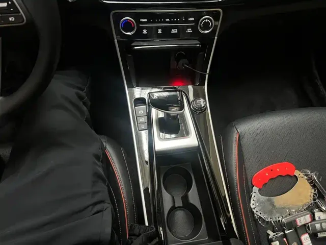 Kia Seltos — Фото автомобиля 14