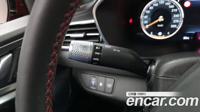 Genesis G70 Новый G70 Бензин 3.3T 4WD — Фото автомобиля 24