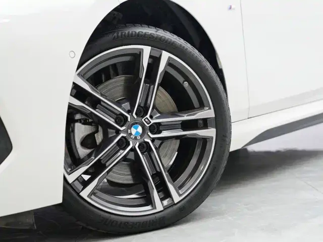BMW 2 Series — Фото автомобиля 3