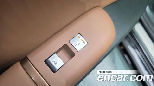 Hyundai Grandeur GN7 — Фото автомобиля 27