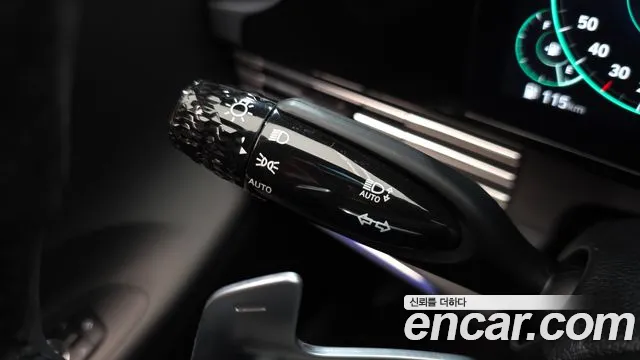 Hyundai Grandeur (New) Hybrid — Фото автомобиля 28