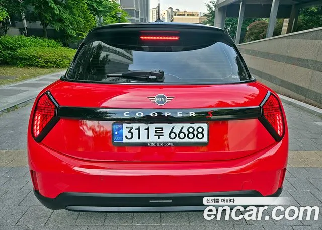 Mini Cooper — Фото автомобиля 5