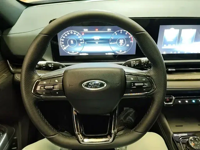 Ford Lingrui — Фото автомобиля 10