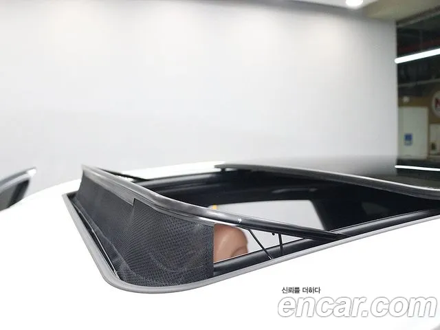 Genesis GV70 — Фото автомобиля 19