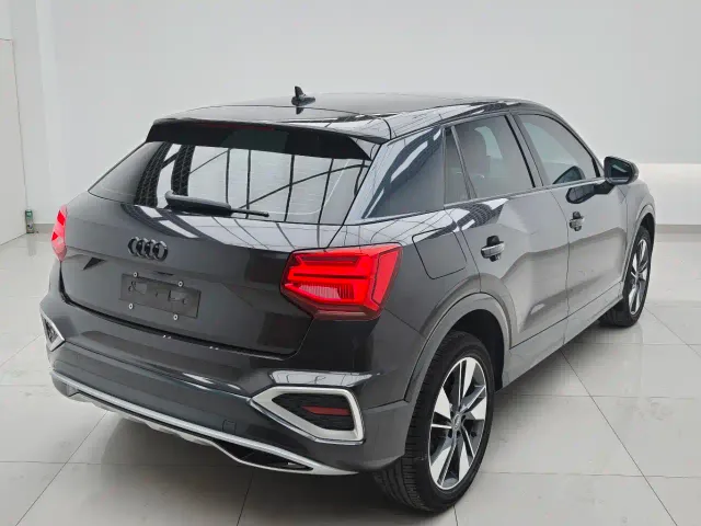 Audi Q2L — Фото автомобиля 5