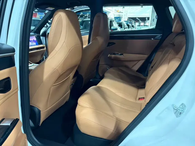 Geely Galaxy L7 — Фото автомобиля 7