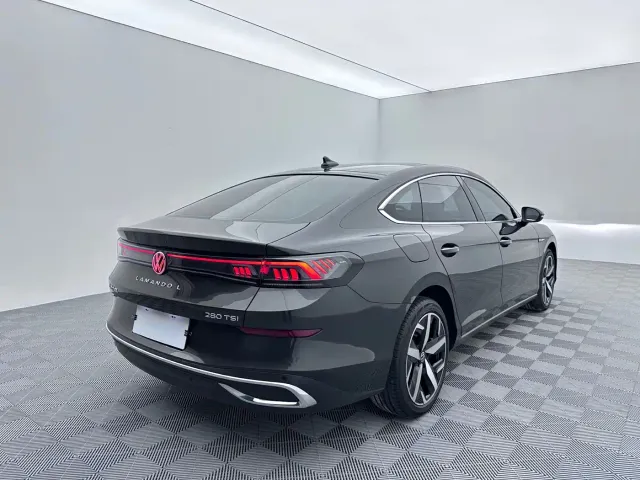 Volkswagen Lamando — Фото автомобиля 9