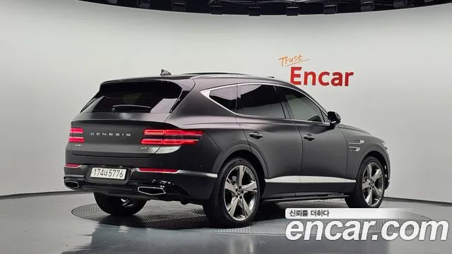 Genesis GV80 — Фото автомобиля 2