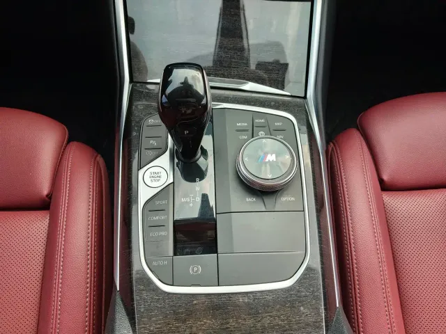 BMW 3 Series — Фото автомобиля 25