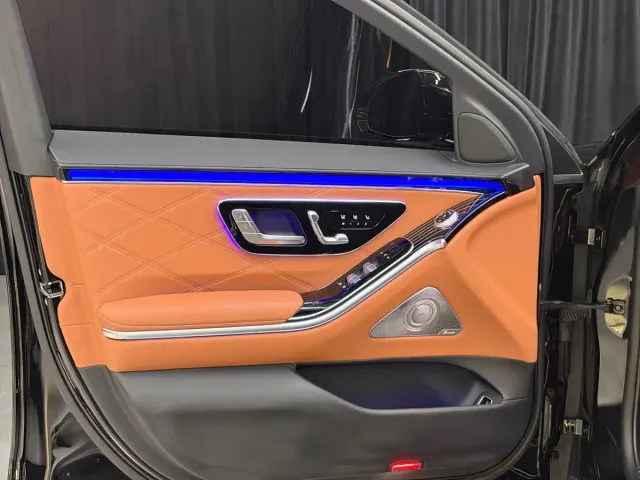 Mercedes-Benz Maybach S-Class — Фото автомобиля 26