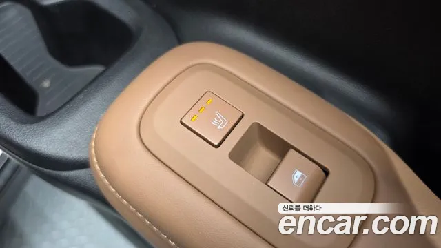 Hyundai Santa Fe MX5 — Фото автомобиля 16