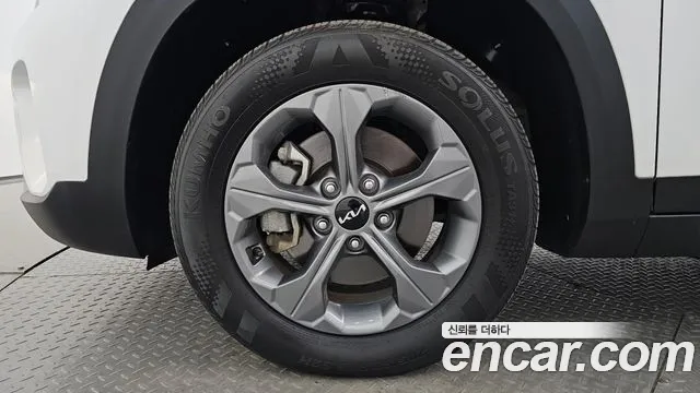 Kia Seltos New — Фото автомобиля 5