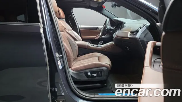 BMW X6 xDrive40i M Sport — Фото автомобиля 22